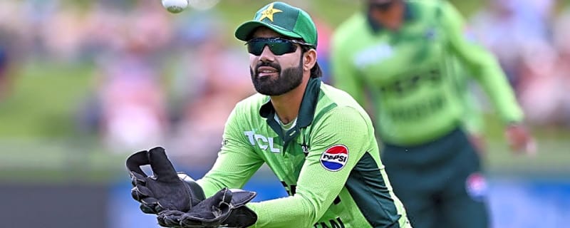 Mohammad Rizwan refuses to sign central contract with PCB after captaincy snub