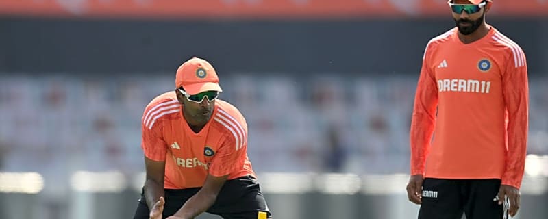 ‘What’s the worst that can happen?’- Ashwin urges Jadeja to experiment after ODI struggles