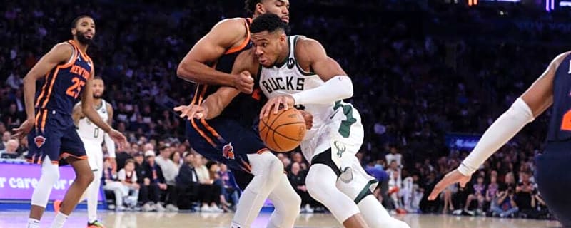 Zach Lowe names important player Knicks must keep in Giannis Antetokounmpo trade, another star ‘has to go…’
