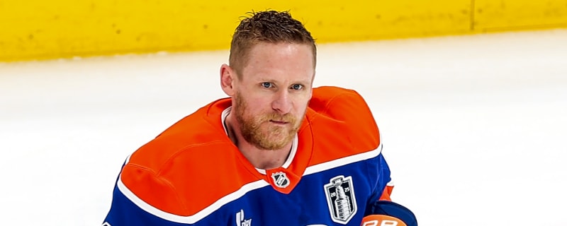 Corey Perry leaves Oilers for playoff rival