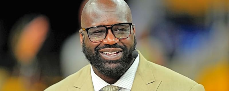 Watch: Shaquille O’Neal earns master’s degree from LSU