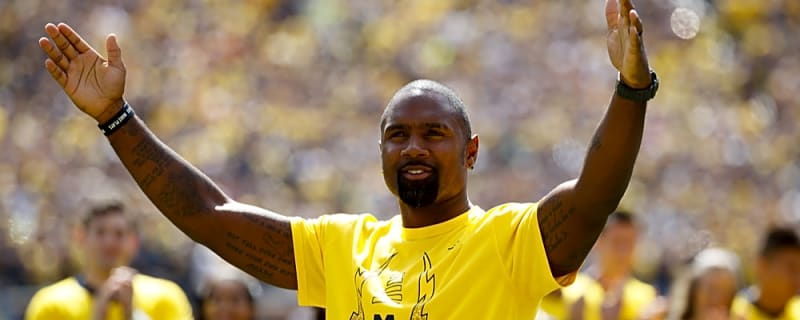 Charles Woodson Jr. commits to Michigan, following in dad’s legendary footsteps