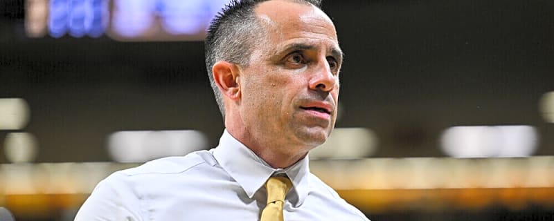 Iowa head coach Ben McCollum agrees to six-year contract extension