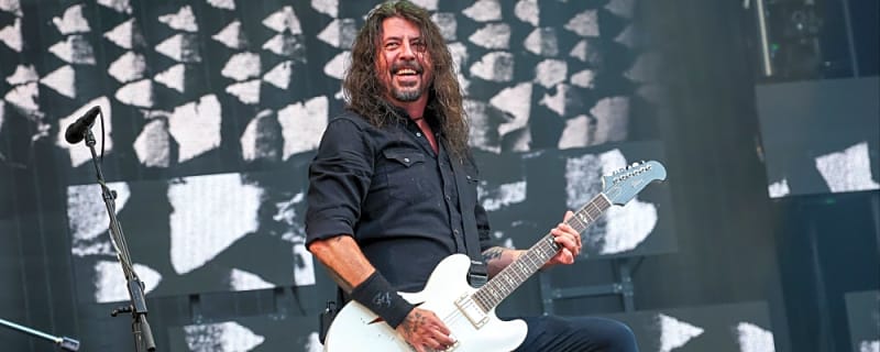 Dave Grohl makes a surprise appearance at Coachella