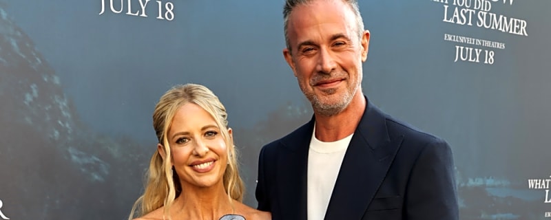 Sarah Michelle Gellar addresses Jennifer Love Hewitt feud rumours