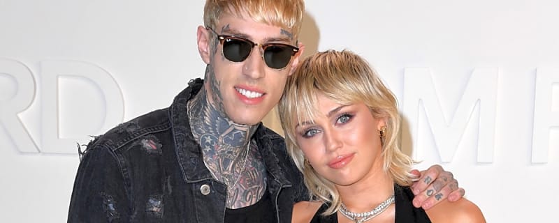Trace Cyrus calls dad Billy Ray Cyrus the &#39;lamest man ever to walk planet earth&#39;