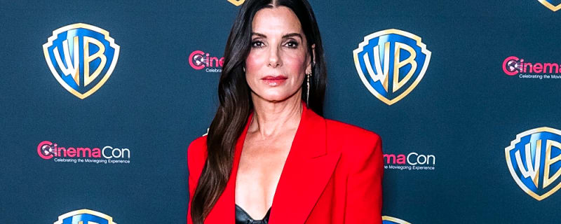 Sandra Bullock 'suffered' after nights with cocktail queen Jennifer Aniston