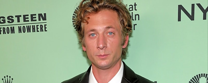 Jeremy Allen White didn&#39;t consult fellow movie stars for Deliver Me From Nowhere advice