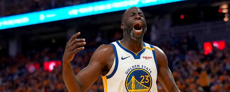 Warriors hold off Grizzlies, nab West&#39;s No. 7 seed