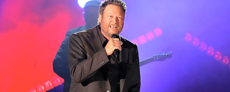 Blake Shelton Reacts After He & Gwen Stefani Are Criticized for Not Performing Live at AMAs