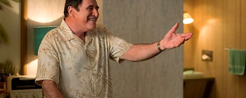 ‘Poker Face’: Richard Kind on Playing a Mole in Season 2 & Dying Onscreen