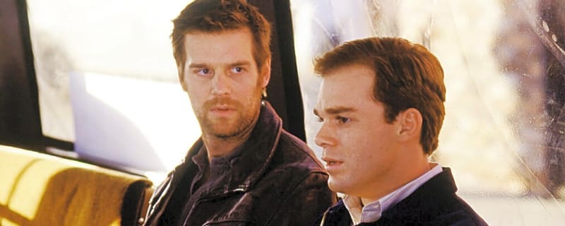 Peter Krause Reflects on ‘Six Feet Under’ & Nate Fisher, 25 Years Later
