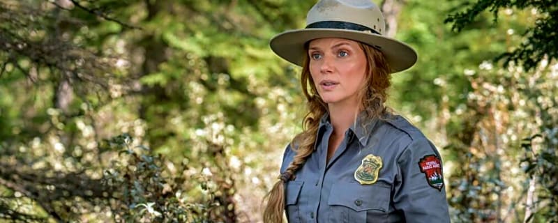 On the Set of ‘Anna Pigeon’: Tracy Spiridakos’ Park Ranger Heroine Is ‘Fighting for What’s Right’