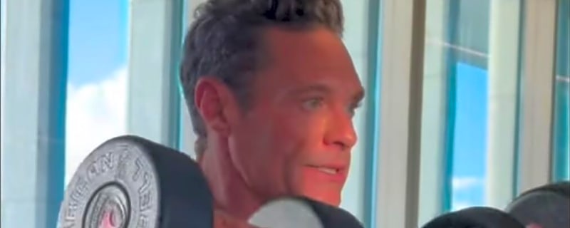 ‘Wheel of Fortune’ Fans Shocked by Ryan Seacrest’s Bulging Biceps in Workout Video