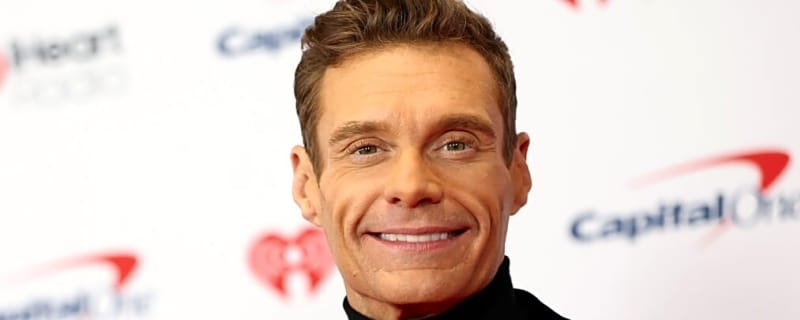 Ryan Seacrest Opens Up About First Christmas Without His Late Father