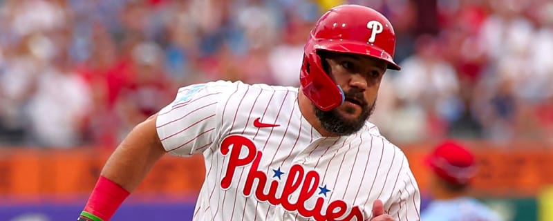 Phillies run winning streak to nine games thanks to six-run rally in ninth inning