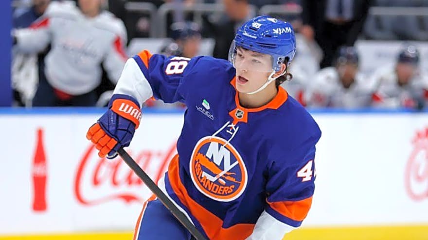 Connor Bedard vs. Matthew Schaefer: Who is the better franchise cornerstone? 