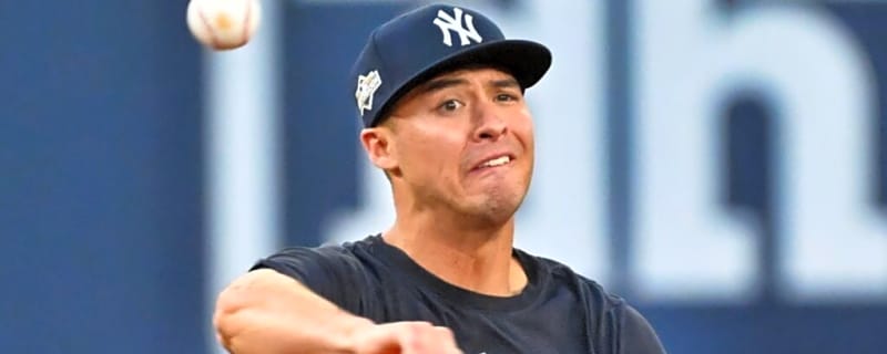 'True Two-Way Shortstop' – Aaron Boone’s Anthony Volpe Comment Will Not Sit Well With Yankees Fans 