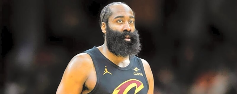 Jalen Brunson Openly Challenges James Harden After Heated Eye-Poking Incident