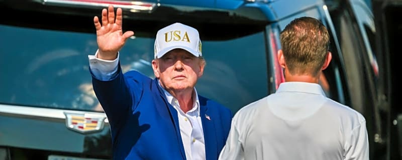 Elite U.S. Snipers Spotted In The Stands During Tennessee-Texas Game With Donald Trump In Attendance — Fans Around Them Didn’t Have A Clue