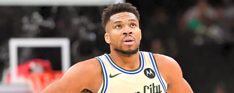 Lakers Fans Swarm Rob Pelinka With Wild Giannis Antetokounmpo Trade Demands During Game 1
