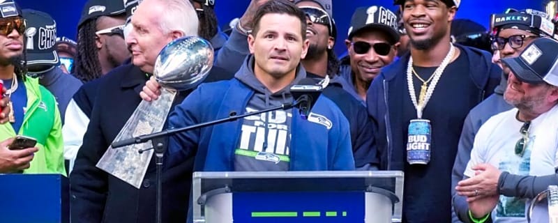 Seahawks Coach Mike Macdonald Savagely Claps Back at Druski in Epic Super Bowl Parade Roast 