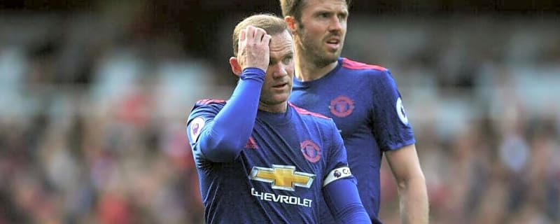 Wayne Rooney makes stance on joining Michael Carrick at Manchester United clear