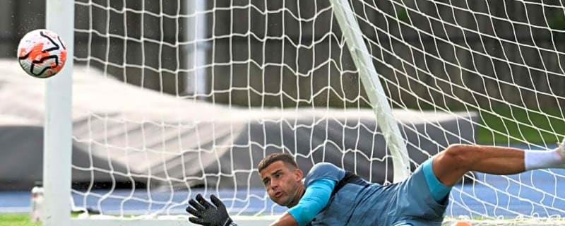 Leeds stick with £10m keeper Karl Darlow for Bournemouth clash despite Perri return