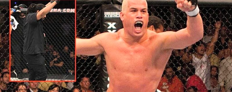 UFC legend vs legend rematch ended with controversial 78-second KO that left furious crowd booing
