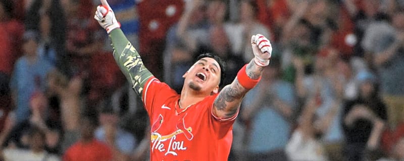 Massive Shirtless Celebration Breaks Out at Busch Stadium After St. Louis Cardinals Walk-Off 