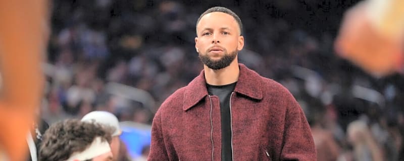 Stephen Curry Steals the Show With New Brooks Glycerin Kicks as Warriors Star’s Continues Recovery