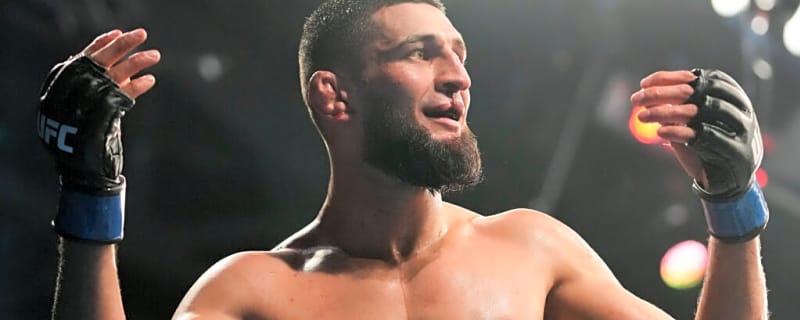 'I’m Probably the Only One' — Former UFC Champ Backs Himself Against Khamzat Chimaev