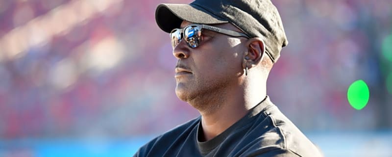 Michael Jordan Shows His Class by Fulfilling Former High School Staffer’s Final Wish