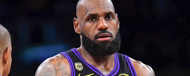 Warriors’ Potential LeBron James Path May Depend on One Major Decision