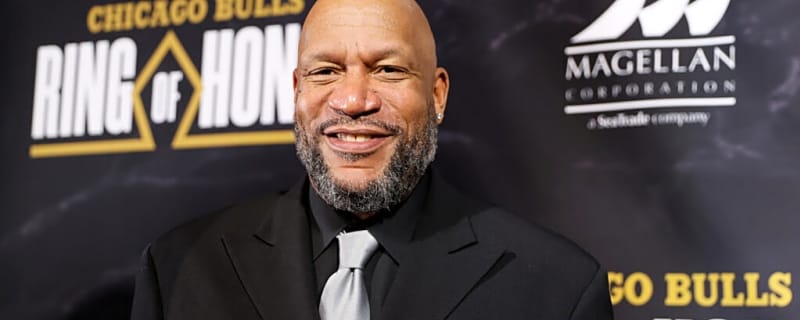 5-Time NBA Champion Ron Harper Roasted For Shooting His Shot At AI Volleyball Player On ‘X’ 