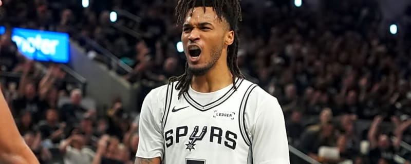 Stephon Castle Sends Blunt Message to Critics Questioning Spurs’ Young Core