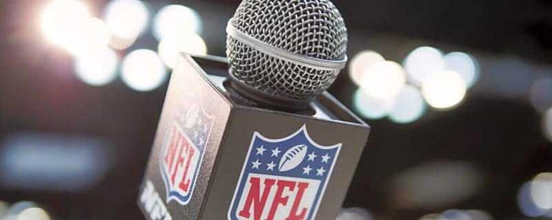 Popular NFL Announcer & Fan Favorite Announces He’s Out Right Before 2026 Season Begins