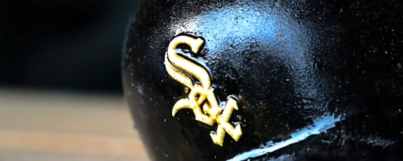 White Sox Fan Lost Her ID, Credit Card, Birth Certificate & $500 Celebrating Walk-Off Homer, And It Was Totally Worth It 