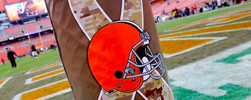 Cleveland Browns Get Terrible News On One Of Their Top Quarterback Targets