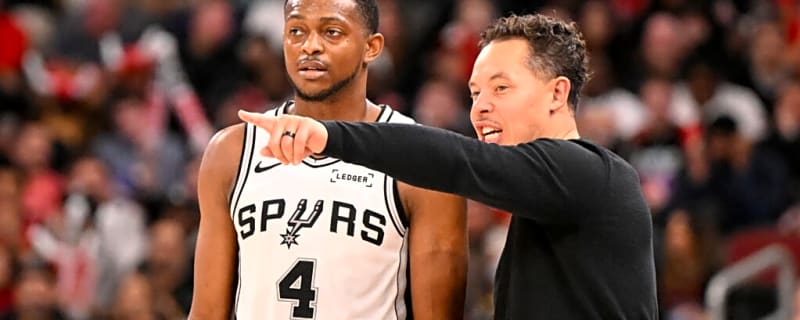 Spurs Coach Mitch Johnson Sends Powerful Message About De’Aaron Fox Ahead of Must-Win Finals Clash
