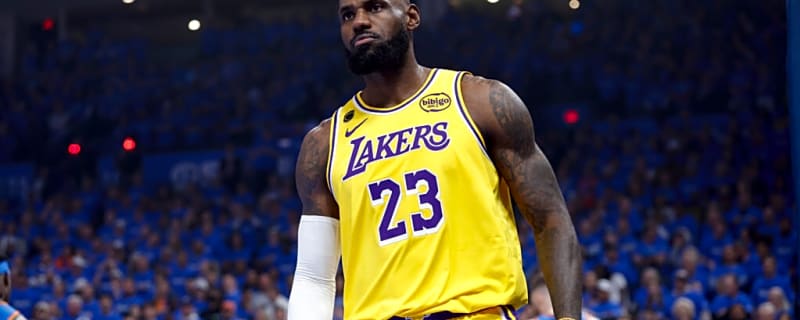 LeBron James Gives Blunt Explanation for Lakers’ Offensive Struggles Against Thunder