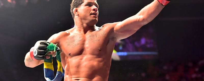 Gilbert Burns Announces Retirement After Fifth Straight Loss At UFC Winnipeg