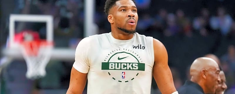 Giannis Antetokounmpo’s Knicks Buzz Gets Startling Reality Check From Franchise Legend