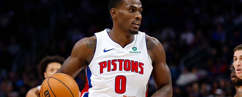 Cameras Caught Jalen Duren Smacking Zion Williamson After Tough Bucket in Wild Moment