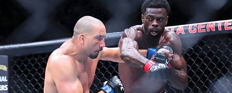 UFC Houston: Carlos Leal Sends Bold Message To Entire Division After Defeating Chidi Njokuani