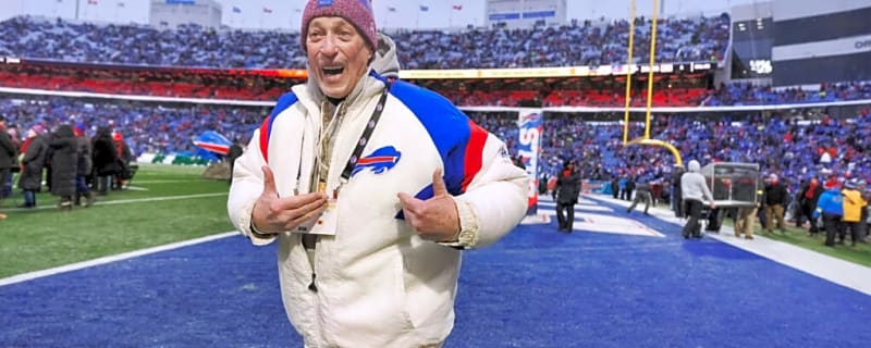 Jim Kelly Gets Major Health Update After Suffering Stroke