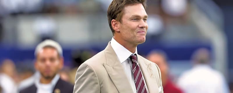 Tom Brady Is Reportedly Dating 38-Year-Old Victoria’s Secret Supermodel In Shocking Twist
