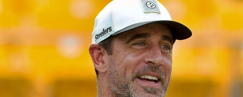 Shailene Woodley’s Friends Are Reportedly 'Alarmed' By Aaron Rodgers’ Accusations That She Asked To 'F–k' Another Man Just Days After Their Proposal