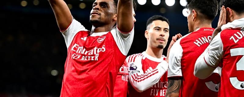 Arsenal take control of title race with statement win over Chelsea in London derby