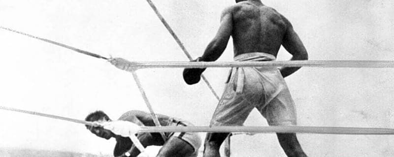 Jack Dempsey knocked out World War I hero in front of nearly 100,000 patrons in boxing’s first ‘Fight of the Century’